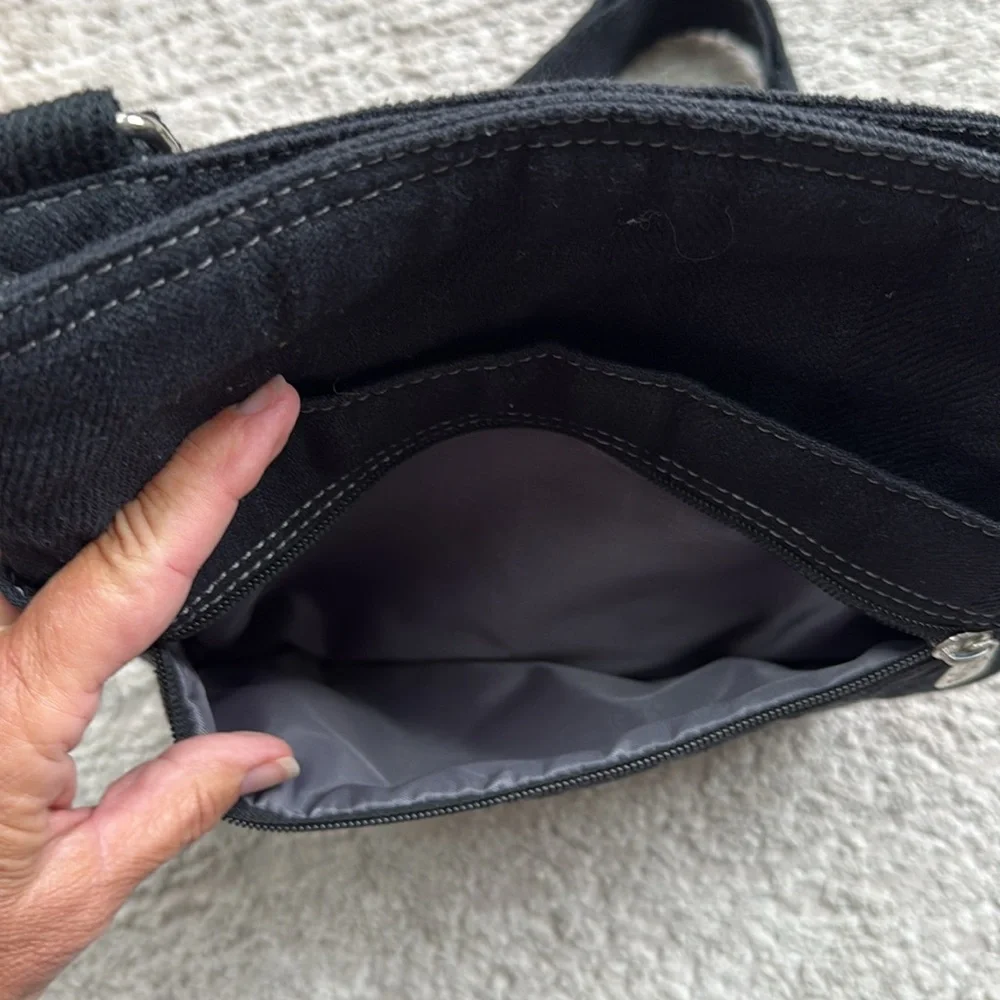 *Gently Used* Thirty-One Rich Black Canvas Adjustable Crossbody Shoulder Purse